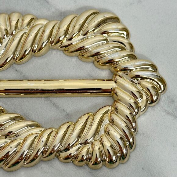 Vintage Metallic Gold Plastic Scarf Slide Shirt Tie Bar Belt Buckle - Picture 10 of 14